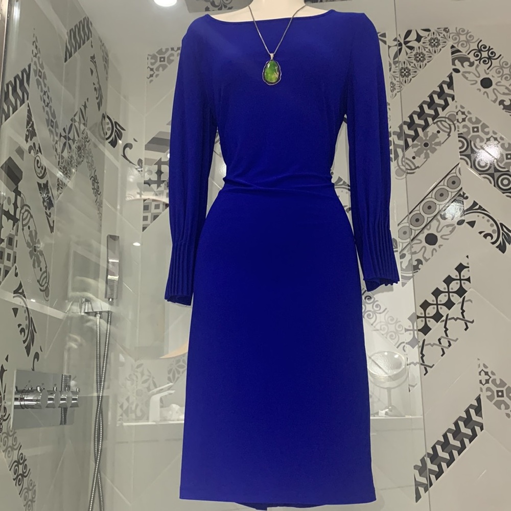 NWT🌸Made in🇨🇦Stunning Royal Blue Long Pleated Sleeves Dress - Picture 1 of 14